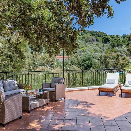 Villa Mitsa *